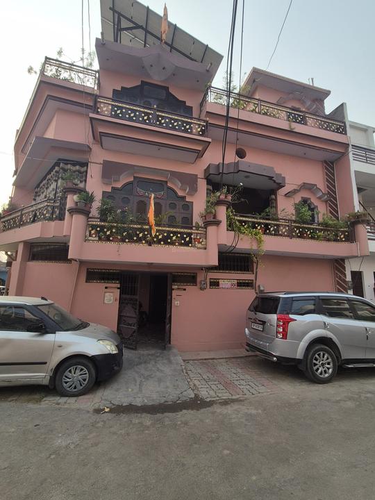Block C, Rajajipuram More Images 1