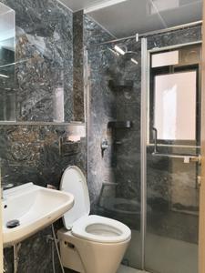 Common Bathroom Image of 1080 Sq.ft 2 BHK Apartment / Flat for sale in Godrej Prime, Chembur Mumbai for Rs. 21100000