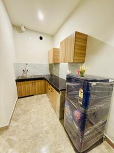 Kitchen Image of 750 Sq.ft 1 BHK Builder Floor for rent in Sector 52 Gurgaon for Rs. 23000
