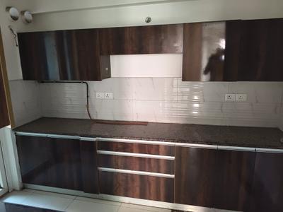 Kitchen Image of 2275 Sq.ft 3 BHK Apartment / Flat for rent in Sunworld Arista, Sector 168 Noida for Rs. 47000