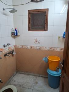 Bathroom Image of 900 Sq.ft 2 BHK Builder Floor for sale in Patel Nagar New Delhi for Rs. 9000000