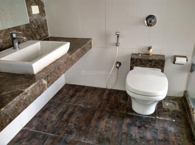 Image of 1250 Sq.ft 2 BHK Apartment / Flat for rent in K Raheja Vistas, Powai, Mumbai for Rs. 85000