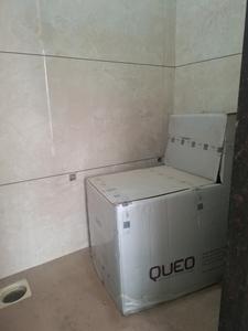 Common Bathroom Image of 725 Sq.ft 1 BHK Apartment / Flat for sale in Adinath Group Alpine, Panvel Navi Mumbai for Rs. 8200000