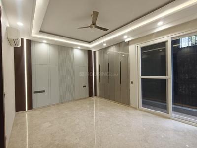 Bedroom Image of 2700 Sq.ft 4 BHK Builder Floor for sale in Safdarjung Enclave New Delhi for Rs. 87500000