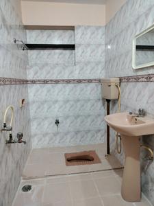 Common Bathroom Image of 750 Sq.ft 2 BHK Independent House for rent in Ejipura Bengaluru for Rs. 24500