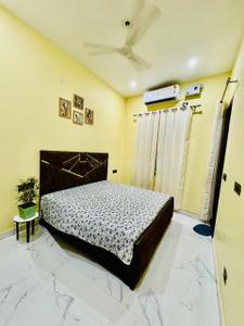 Bedroom Image of 1450 Sq.ft 2 BHK Builder Floor for rent in Mussoorie Road Dehradun for Rs. 40000