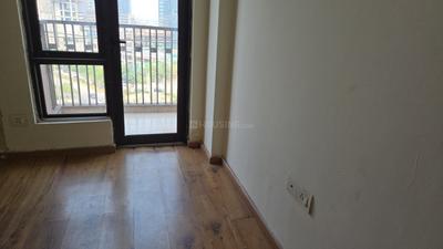 Bedroom Image of 1700 Sq.ft 4 BHK Apartment / Flat for sale in Logix Blossom County, Sector 137 Noida for Rs. 25000000
