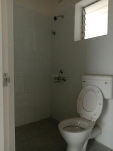 Common Bathroom Image of 690 Sq.ft 3 BHK Apartment / Flat for rent in Shapoorji Pallonji Shukhobrishti, New Town Kolkata for Rs. 18000