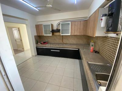 Kitchen Image of 2775 Sq.ft 4 BHK Apartment / Flat for rent in Experion The Heartsong, Sector 108 Gurgaon for Rs. 65000