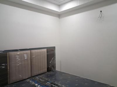 Bedroom Image of 1250 Sq.ft 3 BHK Apartment / Flat for sale in JMD Siddhi Vinayak, Sector 73 Noida for Rs. 6500000