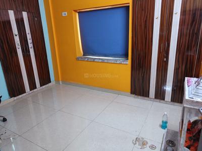 Bedroom Image of 1300 Sq.ft 3 BHK Builder Floor for rent in Kalikapur, EM Bypass Kolkata for Rs. 27000