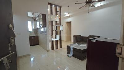 Living Room Image of 1040 Sq.ft 2 BHK Apartment / Flat for rent in Gaurs 14th Avenue, Noida Extension Greater Noida for Rs. 26000