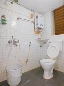 Bathroom Image of 800 Sq.ft 2 BHK Apartment / Flat for sale in Borivali West Mumbai for Rs. 19500000
