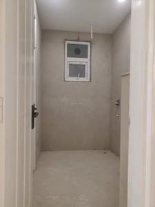 Common Bathroom Image of 2400 Sq.ft 4 BHK Builder Floor for sale in Eros Lakewood City, Green Field Colony Faridabad for Rs. 29000000