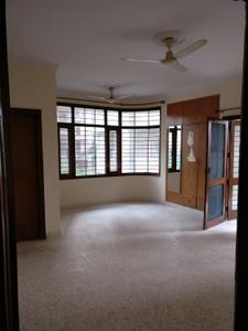 Hall Image of 1742 Sq.ft 4 BHK Apartment / Flat for sale in Garima Vihar, Sector 35 Noida for Rs. 27500000