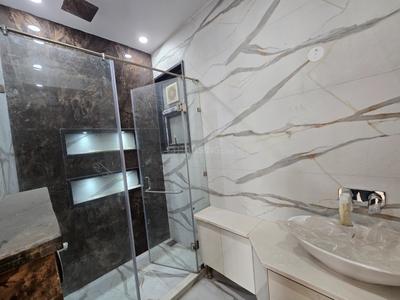 Image of 1620 Sq.ft 3 BHK Builder Floor for sale in Punjabi Bagh, New Delhi for Rs. 30000000