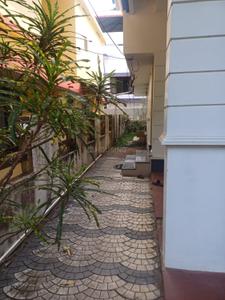 Balcony Image of 3000 Sq.ft 4 BHK Independent House for sale in Aluva Kochi for Rs. 25000000