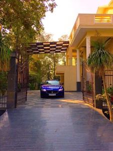Image of 12500 Sq.ft 10 BHK Villa for sale in Sainik Farm, New Delhi for Rs. 220000000
