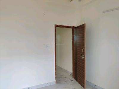 Bedroom Image of 900 Sq.ft 3 BHK Builder Floor for sale in DLF Ankur Vihar Ghaziabad for Rs. 3475293