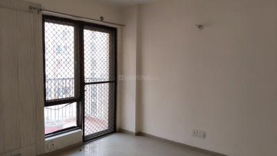 Bedroom Image of 1968 Sq.ft 4 BHK Apartment / Flat for rent in Logix Blossom County, Sector 137 Noida for Rs. 45000