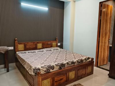 Bedroom Image of 700 Sq.ft 1 RK Apartment / Flat for rent in DLF Princeton Estate, Sector 53 Gurgaon for Rs. 25000