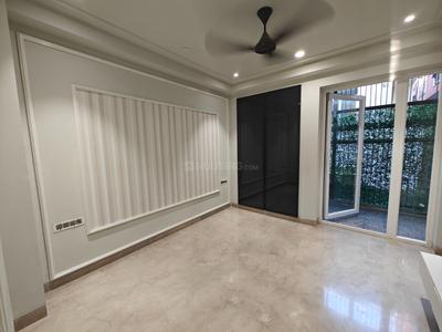 Bedroom Image of 1620 Sq.ft 3 BHK Builder Floor for sale in Swasthya Vihar New Delhi for Rs. 30000000