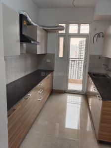 Kitchen Image of 1674 Sq.ft 3 BHK Apartment / Flat for rent in Sector 150 Noida for Rs. 35000