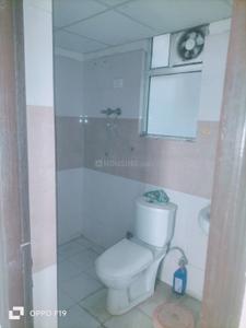 Bathroom Image of 1010 Sq.ft 2 BHK Apartment / Flat for rent in MR Officer City 1, Raj Nagar Extension Ghaziabad for Rs. 14500