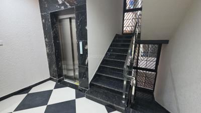 Lift Image of 1300 Sq.ft 2 BHK Apartment / Flat for rent in JP Nagar Bengaluru for Rs. 50000