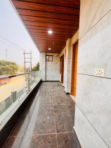 Balcony Image of 1350 Sq.ft 3 BHK Apartment / Flat for sale in Rajendra Nagar Ghaziabad for Rs. 12000000