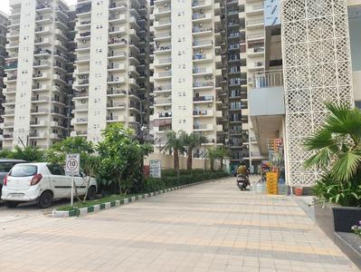 Image of 1500 Sq.ft 3 BHK Apartment / Flat for sale in Signature Global The Roselia, Sector 95A, Gurgaon for Rs. 8200000