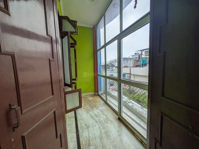Balcony Image of 750 Sq.ft 1 BHK Independent House for rent in Eldeco II Lucknow for Rs. 13000