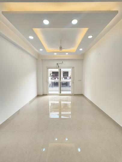 Islampur Village, Sector 38 Main Image 1