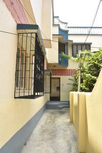 Balcony Image of 2500 Sq.ft 6 BHK Independent House for sale in Behala Kolkata for Rs. 19500000