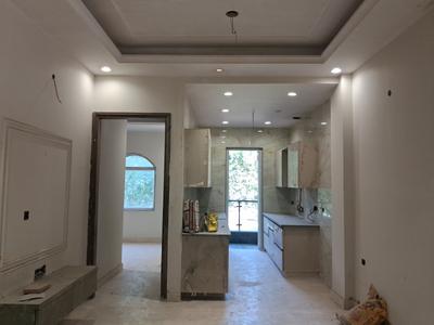 Living Room Image of 900 Sq.ft 3 BHK Builder Floor for sale in Paschim Vihar New Delhi for Rs. 22000000