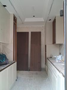 Kitchen Image of 1800 Sq.ft 3 BHK Builder Floor for sale in Paschim Vihar New Delhi for Rs. 40000000