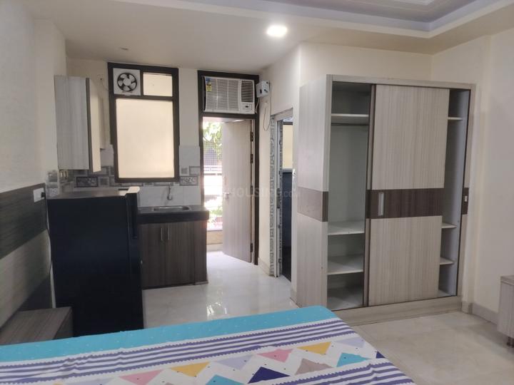 DLF Phase 3 Bedroom 1