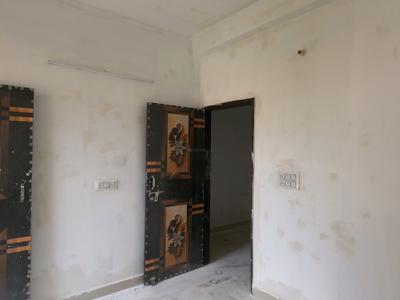 Bedroom Image of 750 Sq.ft 2 BHK Builder Floor for sale in DLF Ankur Vihar Ghaziabad for Rs. 2390562