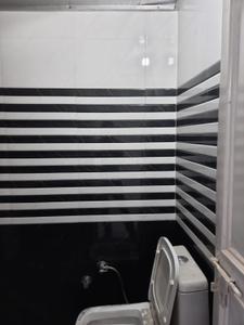 Bathroom Image of 1350 Sq.ft 3 BHK Builder Floor for rent in Shaheed Bhagat Singh Nagar Ludhiana for Rs. 15000