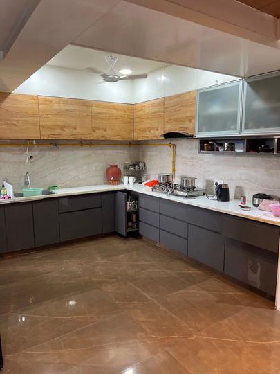 Ratnaakar Atelier Main Image 1