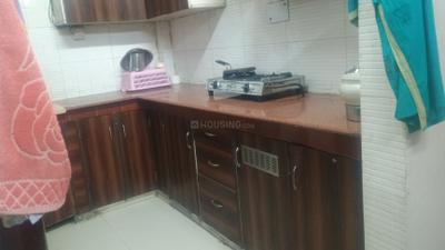 Kitchen Image of 900 Sq.ft 2.5 BHK Builder Floor for sale in Patel Nagar New Delhi for Rs. 9500000