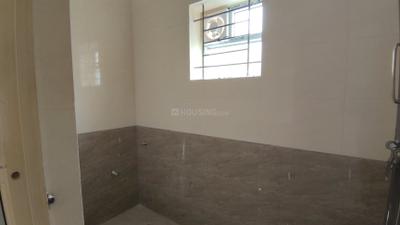 Bathroom Image of 600 Sq.ft 1 BHK Builder Floor for rent in Bommanahalli Bengaluru for Rs. 18000