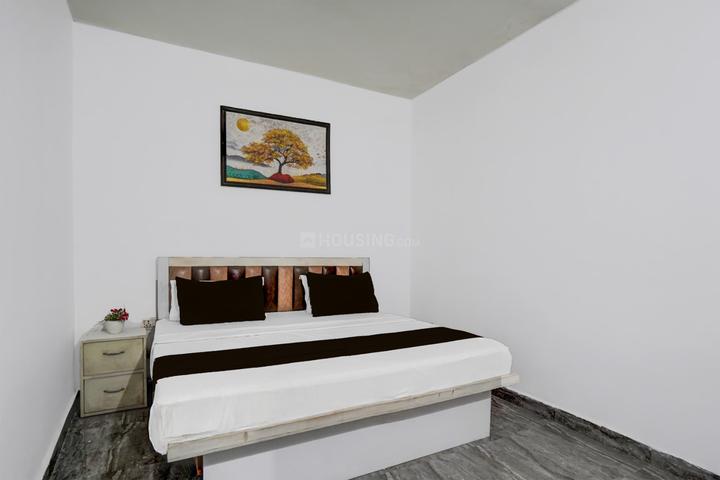 Image of OYO Life FNG Chowk (Best for PG accommodations) in Chhajarsi Colony, Noida