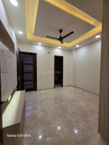 Bedroom Image of 1620 Sq.ft 3 BHK Builder Floor for sale in Preet Vihar New Delhi for Rs. 33000000