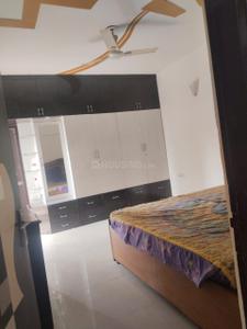 Bedroom Image of 2600 Sq.ft 4 BHK Builder Floor for rent in Modern Buildtech Mod Floors 2, Sector 75 Faridabad for Rs. 40000