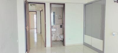 Bedroom Image of 1955 Sq.ft 3.5 BHK Apartment / Flat for sale in Sunworld Arista, Sector 168 Noida for Rs. 26000000