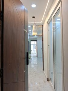 Main Entrance Image of 1500 Sq.ft 3 BHK Apartment / Flat for sale in Sector 72 Noida for Rs. 5450000