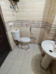 Bathroom Image of 1325 Sq.ft 3 BHK Apartment / Flat for sale in Amrapali Zodiac, Sector 120 Noida for Rs. 12500000