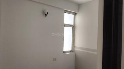 Bedroom Image of 1400 Sq.ft 2.5 BHK Apartment / Flat for sale in Kingswood Court, Crossings Republik Ghaziabad for Rs. 18000000