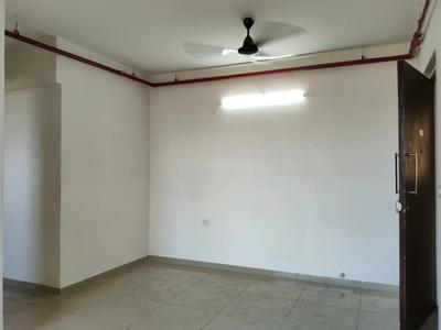 Living Room Image of 781 Sq.ft 2.5 BHK Apartment / Flat for sale in The Atmosphere Phase 1, Mulund West Mumbai for Rs. 23500000